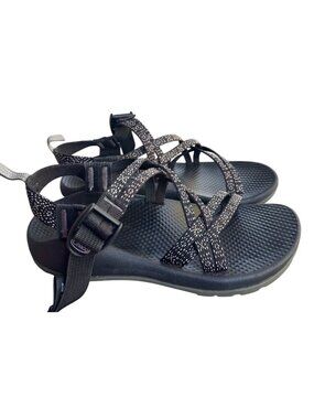 Chaco Kids Black Patterned Adjustable Strap Sandals Size 4 Youth